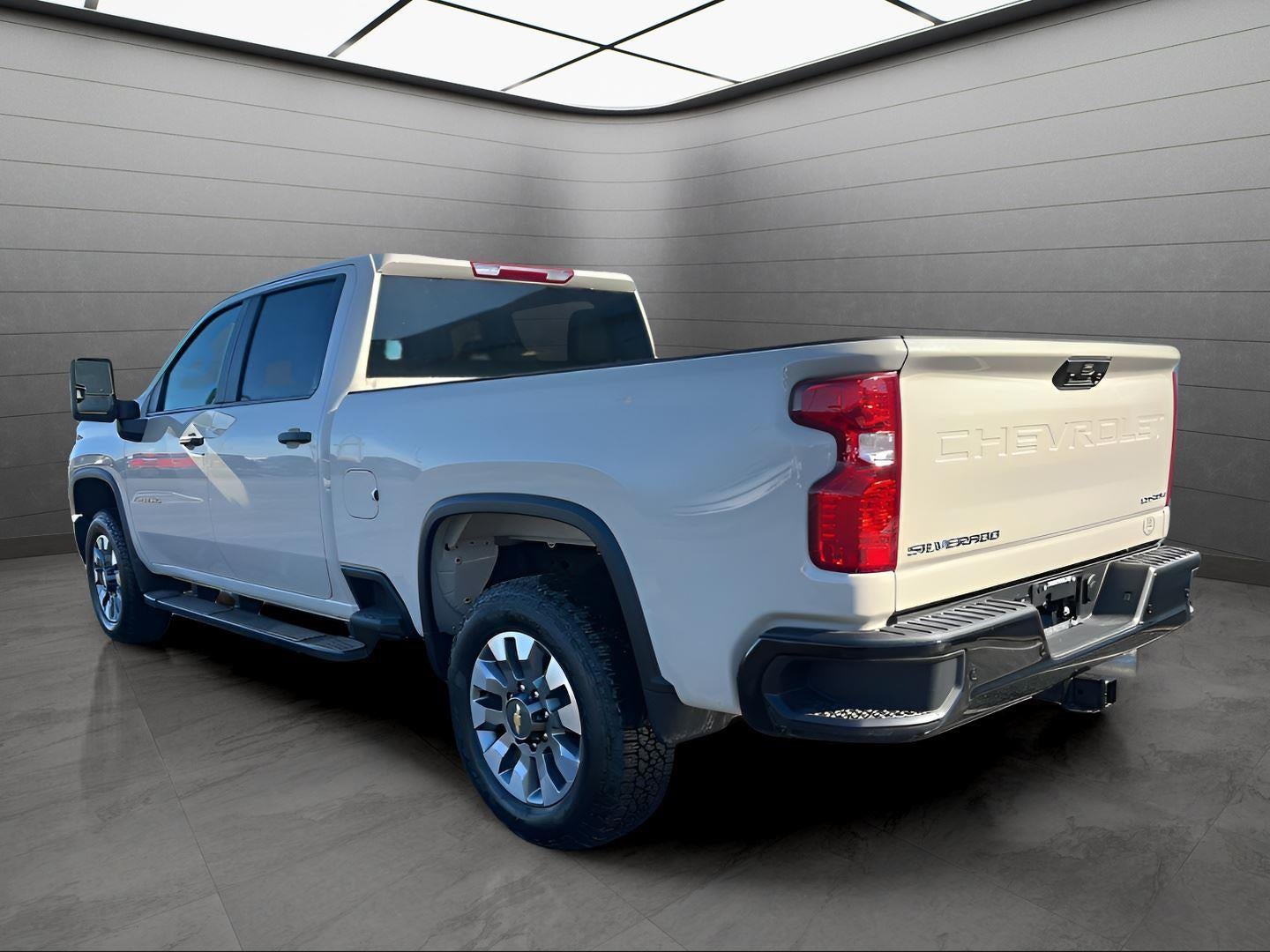 2026 Chevrolet Silverado 2500HD Custom
