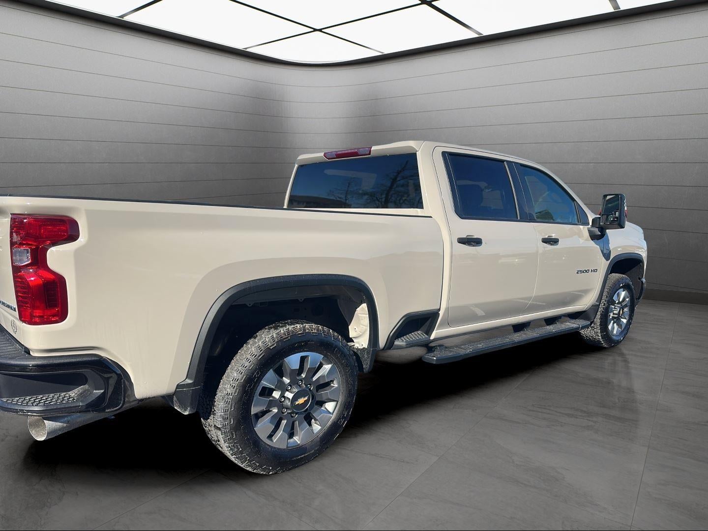 2026 Chevrolet Silverado 2500HD Custom