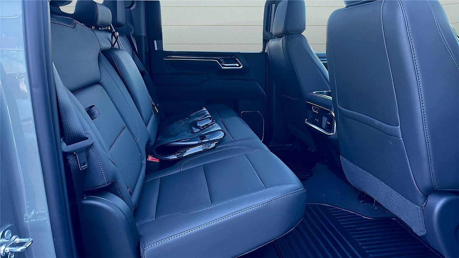 2026 Chevrolet Silverado 3500HD LTZ