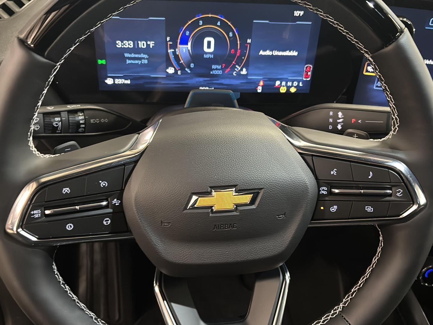 2026 Chevrolet Traverse FWD LT