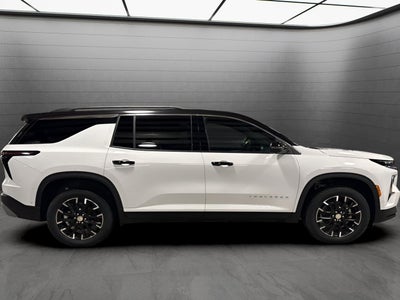 2026 Chevrolet Traverse FWD LT