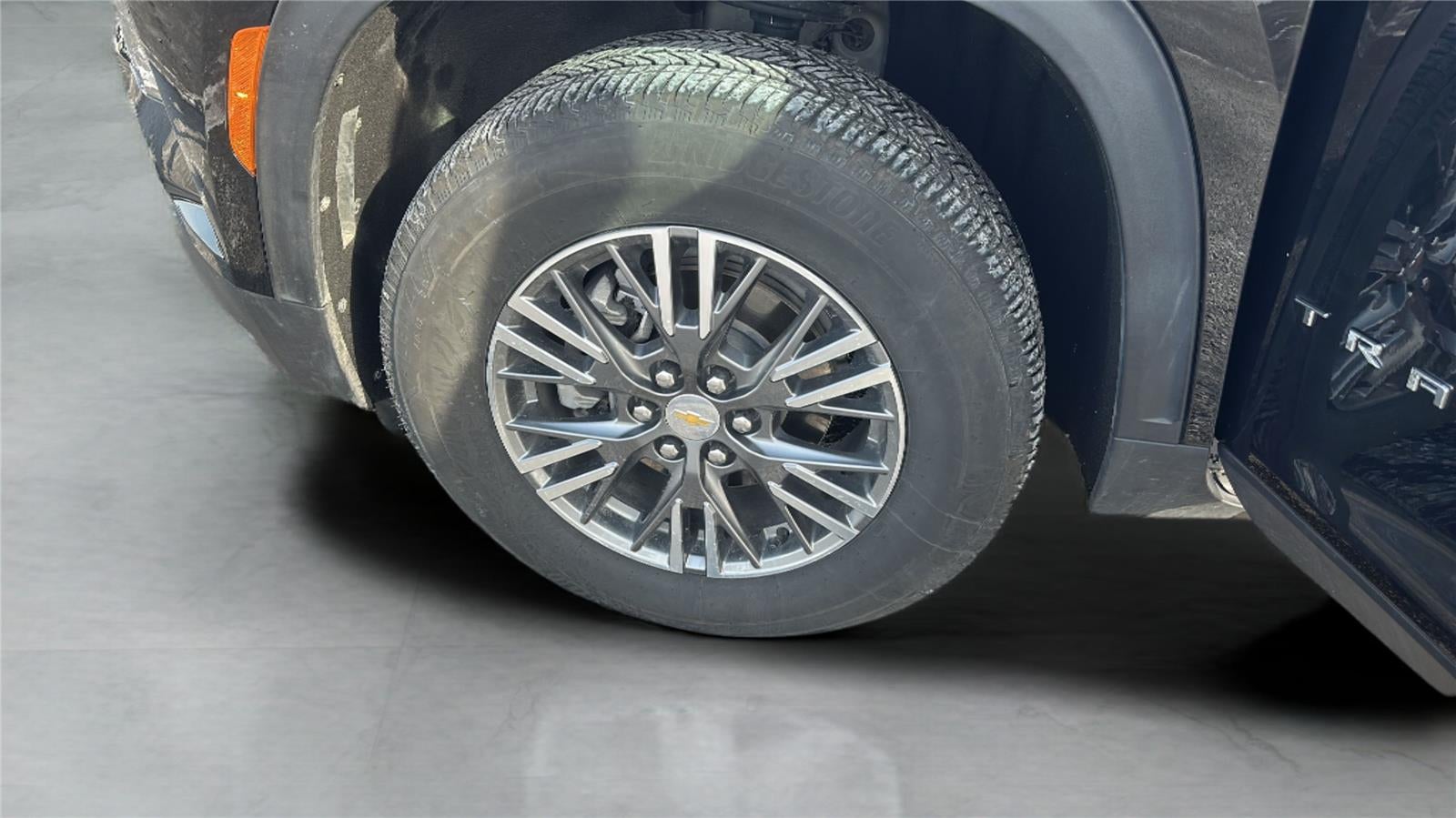 2025 Chevrolet Traverse FWD LT