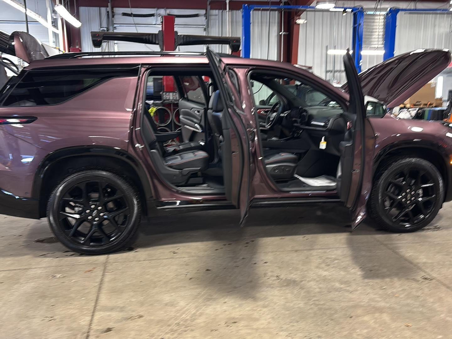 2026 Chevrolet Traverse FWD RS