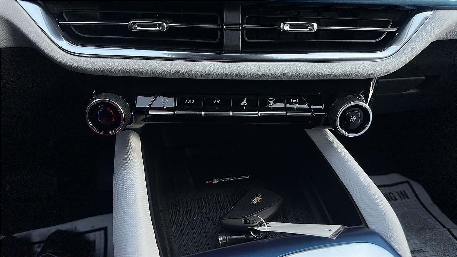 2026 Chevrolet Equinox EV LT2 w/PDE