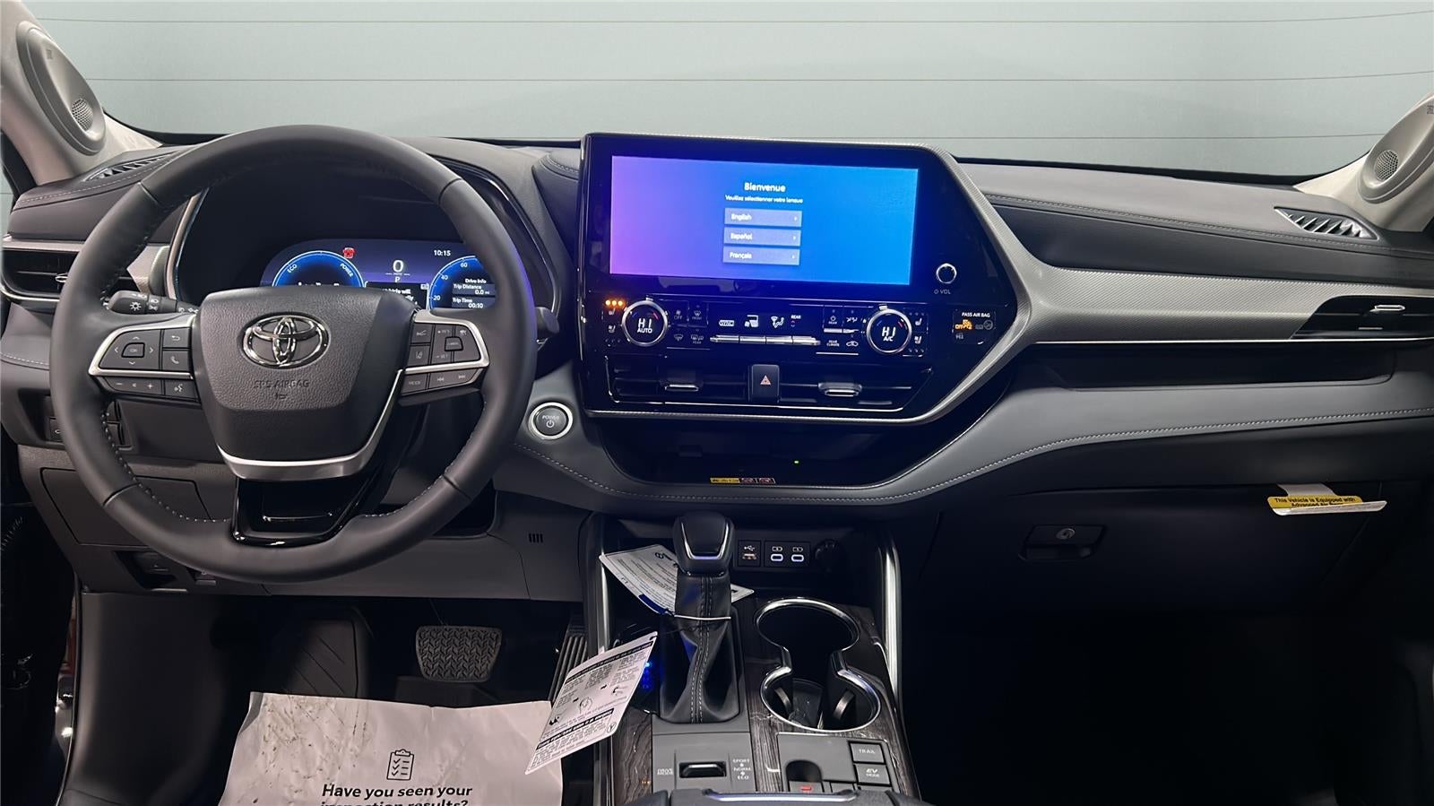 2026 Toyota Highlander Hybrid Platinum