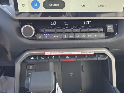 2026 Toyota Tundra i-FORCE MAX Tundra Limited