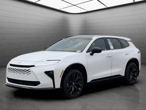 2025 Toyota Toyota Crown Signia Limited