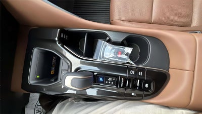 2025 Toyota Toyota Crown Signia Limited