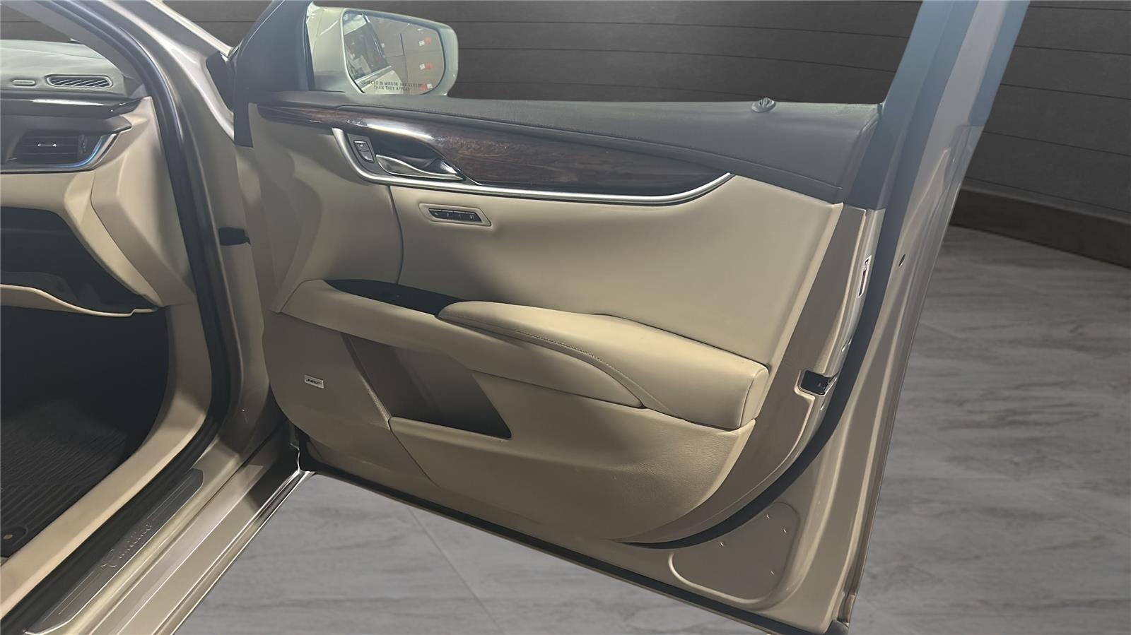 2014 Cadillac XTS Premium