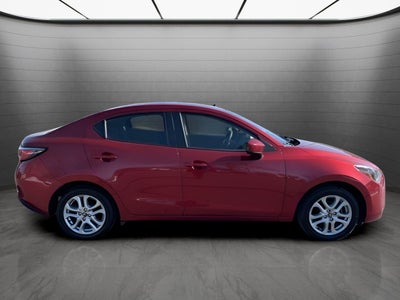 2017 Toyota Yaris iA Base